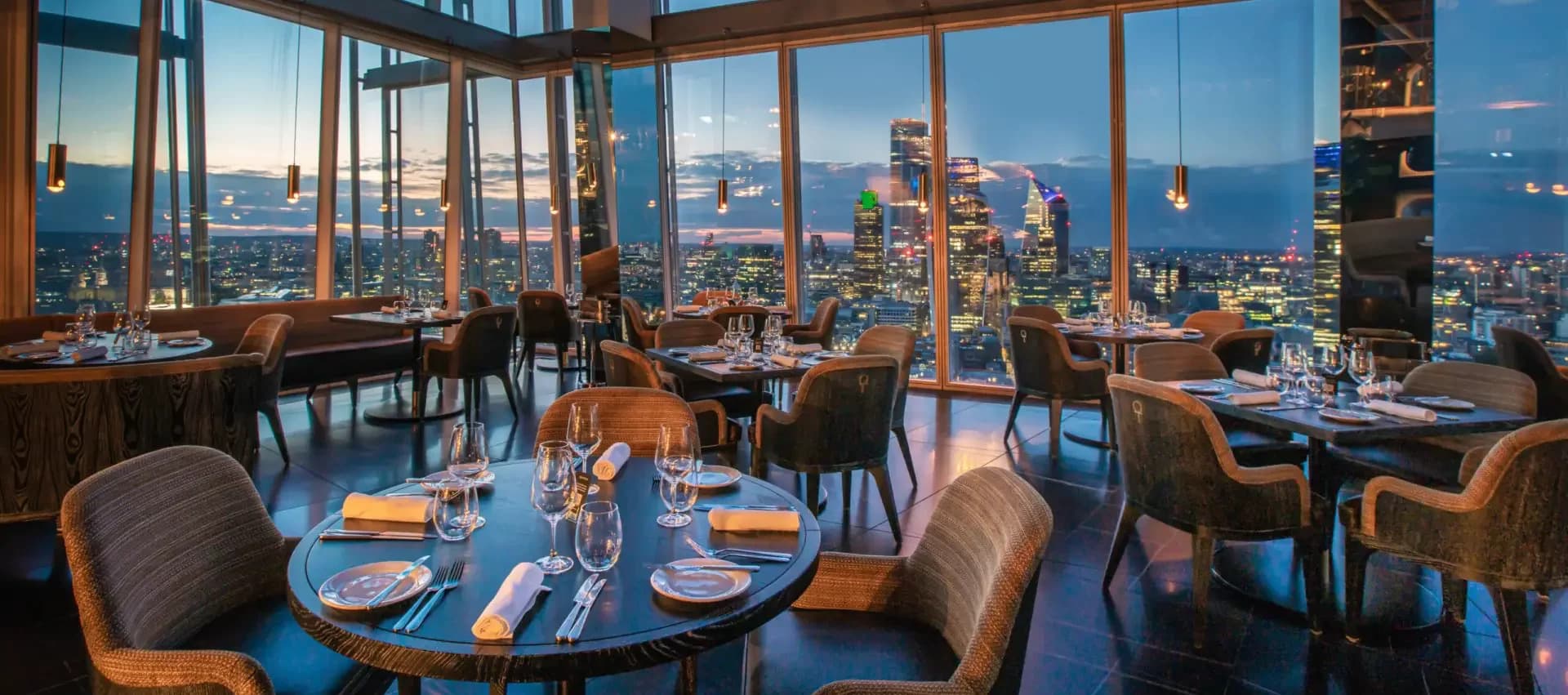 Restaurant dining room
